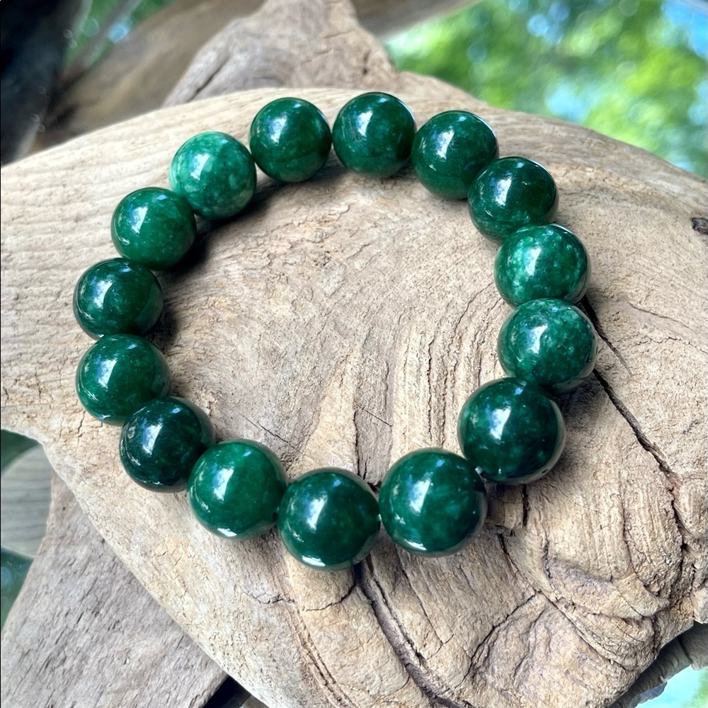 14mm Natural Green Russian Jade Beaded Bracelet - adjustable - Picture 7 of 11